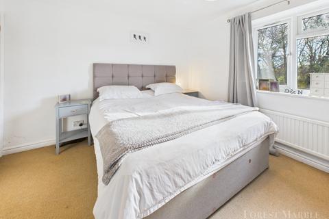 4 bedroom end of terrace house for sale, Ashfield Close, Trudoxhill