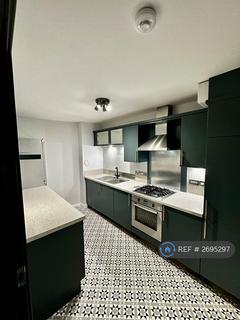 2 bedroom flat to rent, Salamander Court, Edinburgh, EH6