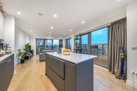 3 bedroom apartment for sale, Hemming Street, London