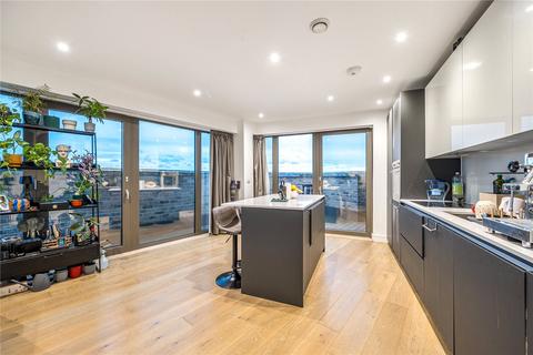 3 bedroom apartment for sale, Hemming Street, London
