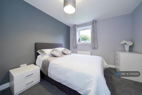 2 bedroom flat to rent, Ruthrieston Gardens, Aberdeen, AB10