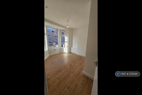 4 bedroom terraced house to rent, Boswell Street, Bootle, L20