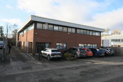 Industrial development to rent, 549 Eskdale Rd Uxbridge UB8 2RT