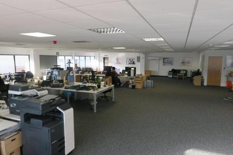 Industrial development to rent, 549 Eskdale Rd Uxbridge UB8 2RT