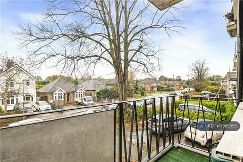 2 bedroom flat to rent, Crockford Park Road, Addlestone, KT15