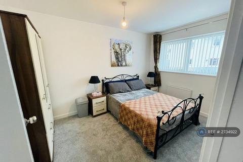 3 bedroom semi-detached house to rent - Quays Drive, Highbridge, TA9