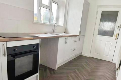 3 bedroom semi-detached house for sale, Harewood Avenue, Doncaster DN6