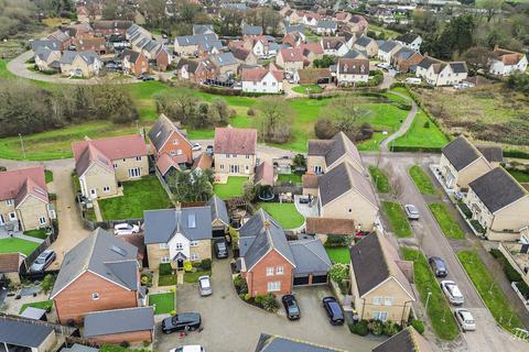3 bedroom detached house for sale, Beehive Lane, Hockley, SS5 4