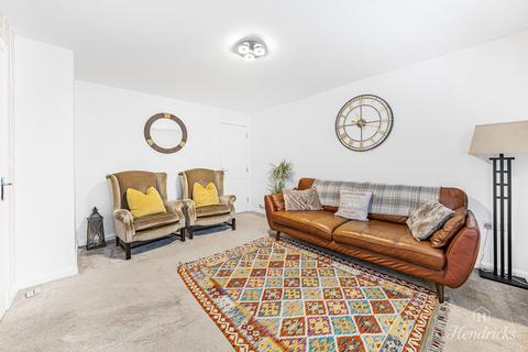 3 bedroom detached house for sale, Beehive Lane, Hockley, SS5 4