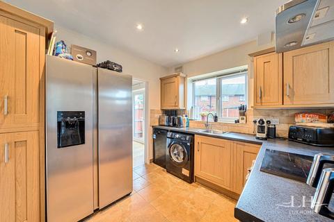 2 bedroom semi-detached house for sale, Bouchier Walk, Rainham