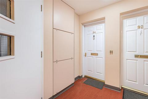 2 bedroom flat for sale, 94 Skibo Court, Dunfermline, KY12 7EW