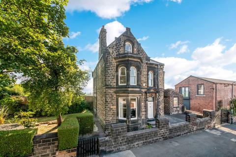 6 bedroom detached house for sale, Windermere Road, Barnsley, S71