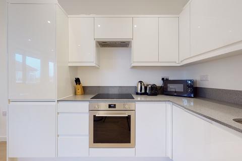 1 bedroom flat to rent, Riverbank Way