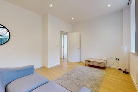 1 bedroom flat to rent, Riverbank Way