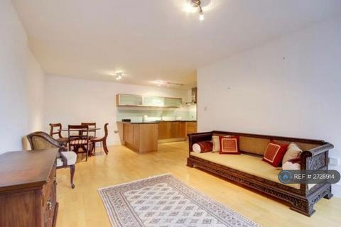 2 bedroom flat to rent - Alexandra Park Road, London, N22