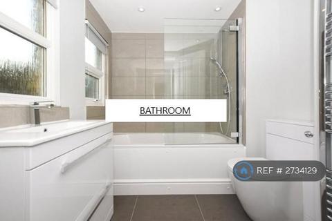 2 bedroom terraced house to rent, Lothrop Street, London, W10