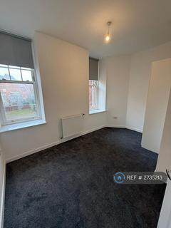 2 bedroom flat to rent, Edwin House, London, E13