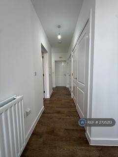 2 bedroom flat to rent, Edwin House, London, E13