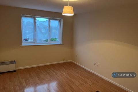 1 bedroom flat to rent, Prestatyn Close, Stevenage, SG1