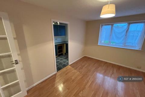 1 bedroom flat to rent, Prestatyn Close, Stevenage, SG1