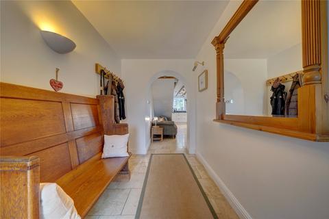 4 bedroom parking for sale, Broughton Hackett, Worcestershire WR7