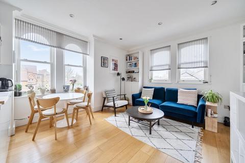 2 bedroom flat for sale, Kingston Upon Thames,  Surrey,  KT1