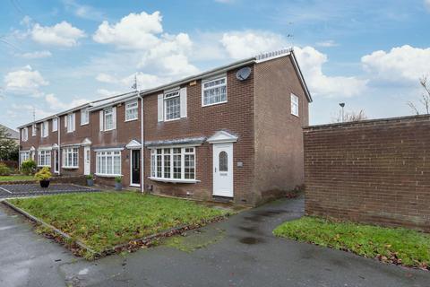 3 bedroom end of terrace house for sale - Millfield Court, Bedlington NE22