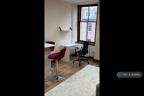 1 bedroom flat to rent, Sciennes House Place, Edinburgh, EH9