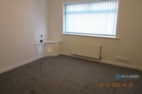 3 bedroom terraced house to rent, Woodville Avenue, Middlesbrough, TS4