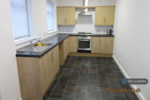 3 bedroom terraced house to rent, Woodville Avenue, Middlesbrough, TS4