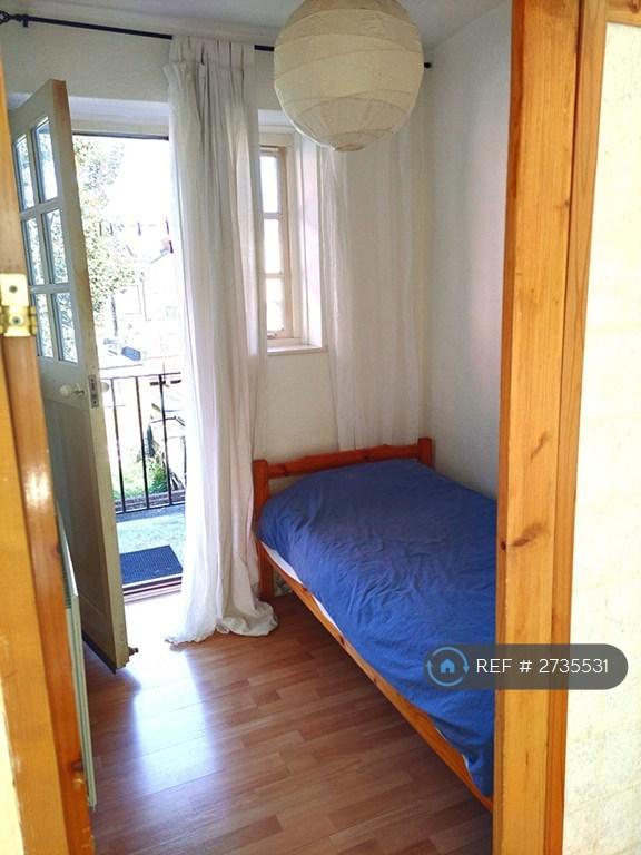 Study/ Bedroom 2
