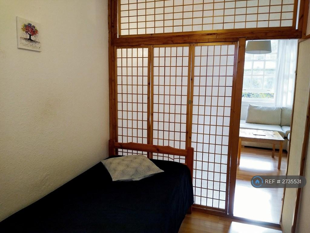 Study/ Bedroom 2