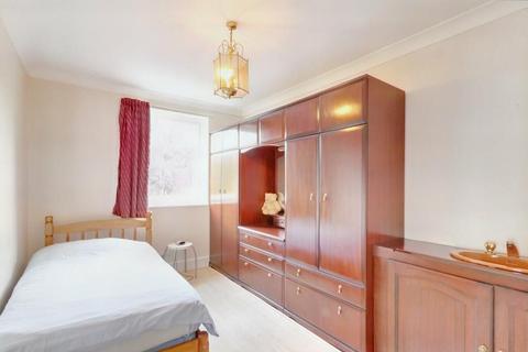 undefined, Draycott Avenue, Harrow HA3