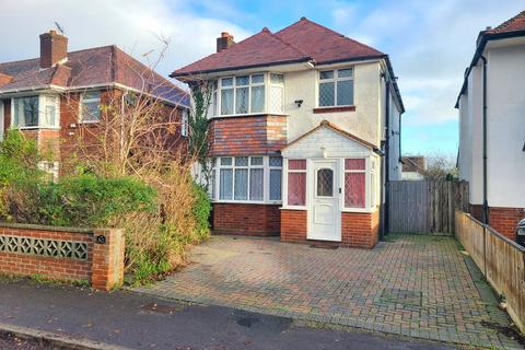 3 bedroom detached house for sale, Salisbury Road, Totton, SO40