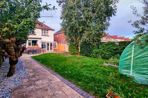 3 bedroom detached house for sale, Salisbury Road, Totton, SO40