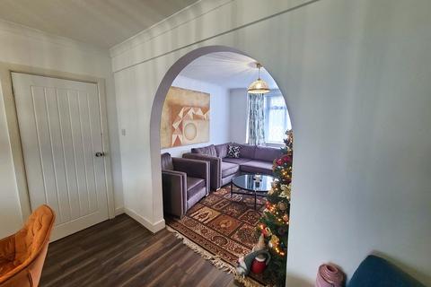 3 bedroom detached house for sale, Salisbury Road, Totton, SO40