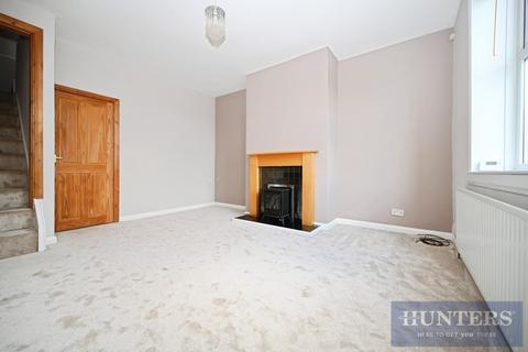 2 bedroom terraced house for sale, East View, Yeadon, Leeds