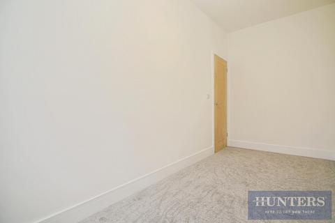 2 bedroom terraced house for sale, Victoria Place, Yeadon, Leeds