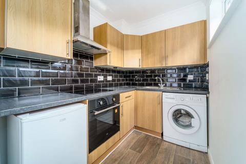 undefined, Rabournmead Drive, Northolt UB5