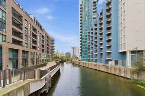 2 bedroom flat for sale, George Hudson Tower, 28 High Street, London, E15