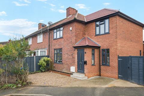 4 bedroom end of terrace house for sale - Neath Gardens, Morden SM4