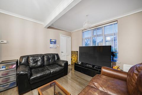 4 bedroom end of terrace house for sale, Neath Gardens, Morden SM4