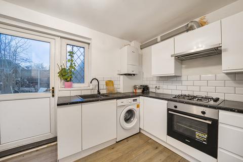 4 bedroom end of terrace house for sale, Neath Gardens, Morden SM4