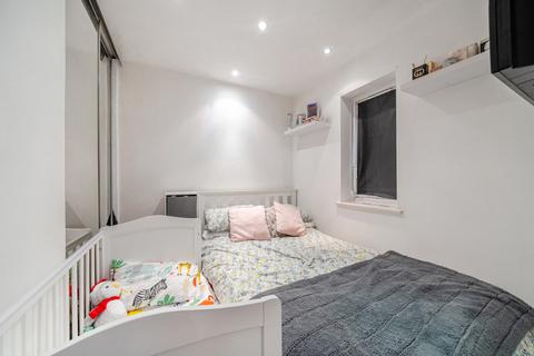 1 bedroom apartment for sale, Mill Green Road, Sutton CR4