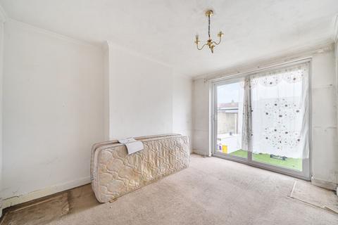 3 bedroom terraced house for sale, Abbotts Road, Mitcham CR4