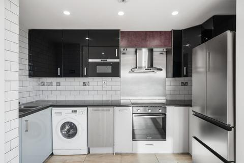 3 bedroom apartment for sale, Smugglers Way, Riverside West, Wandsworth