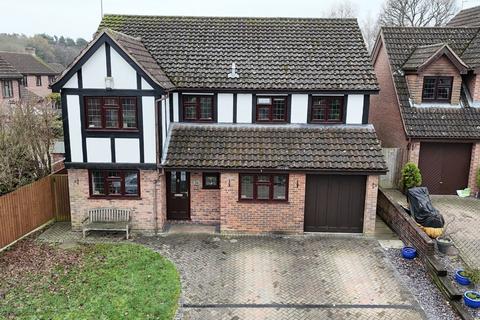 undefined, Peel Avenue, Camberley GU16