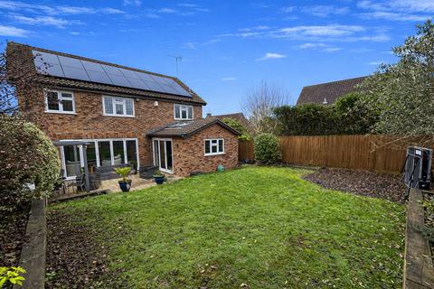undefined, Peel Avenue, Camberley GU16
