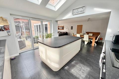 undefined, Peel Avenue, Camberley GU16