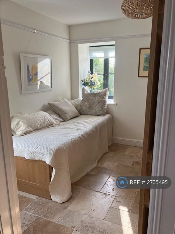 Single Bedroom That Converts To Double